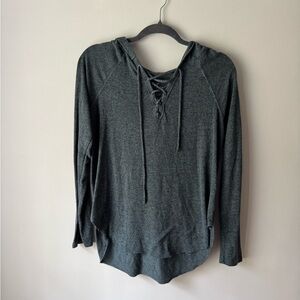 Medium American Eagle Outfitters Dark Green Hooded Shirt